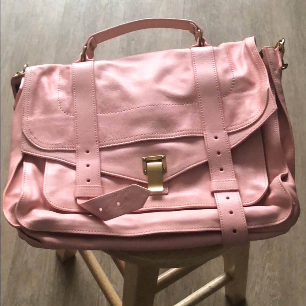 Medium size Messenger bag